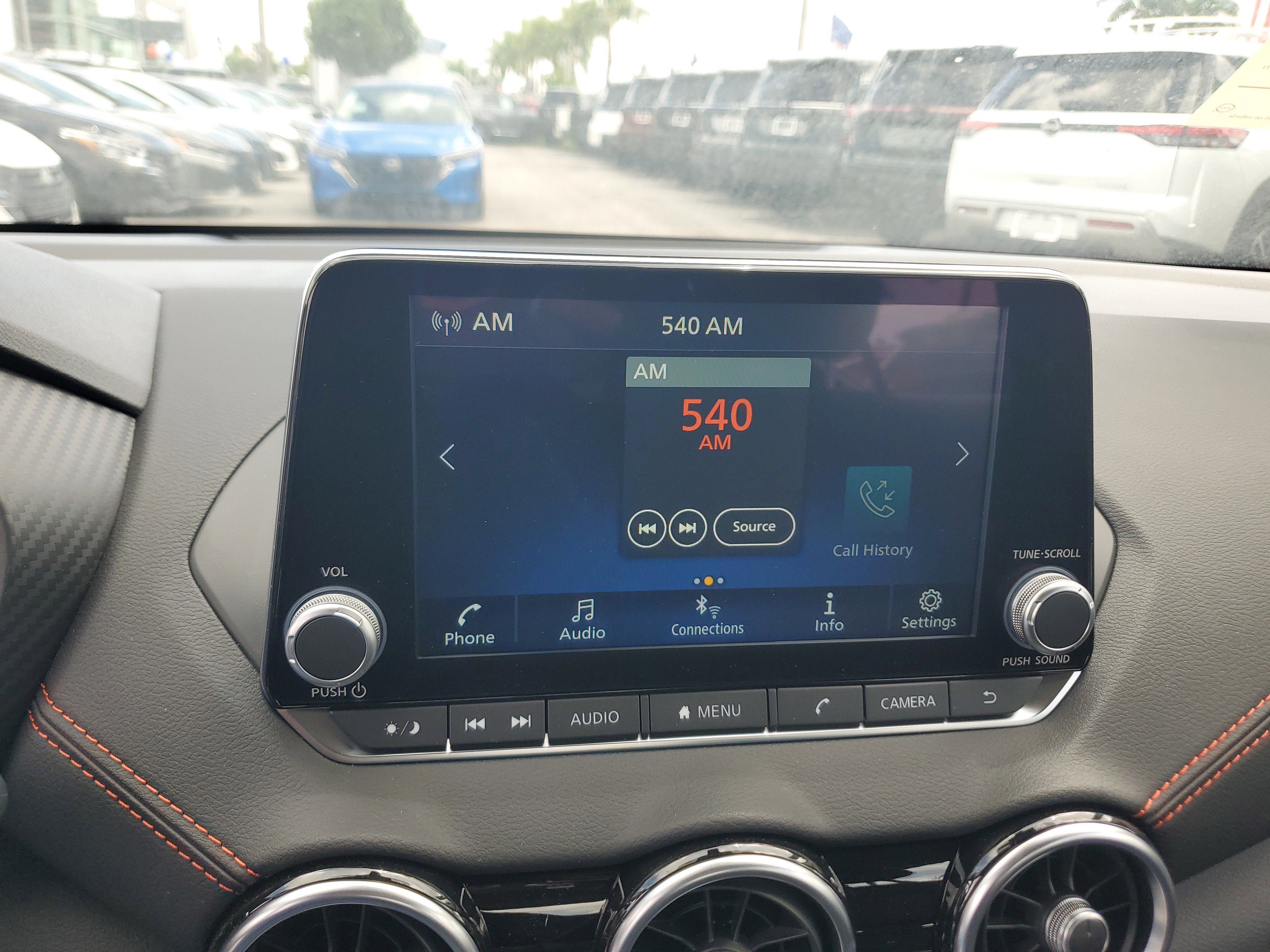 New 2025 Nissan Sentra SR w/ Midnight Edition FWD image 23