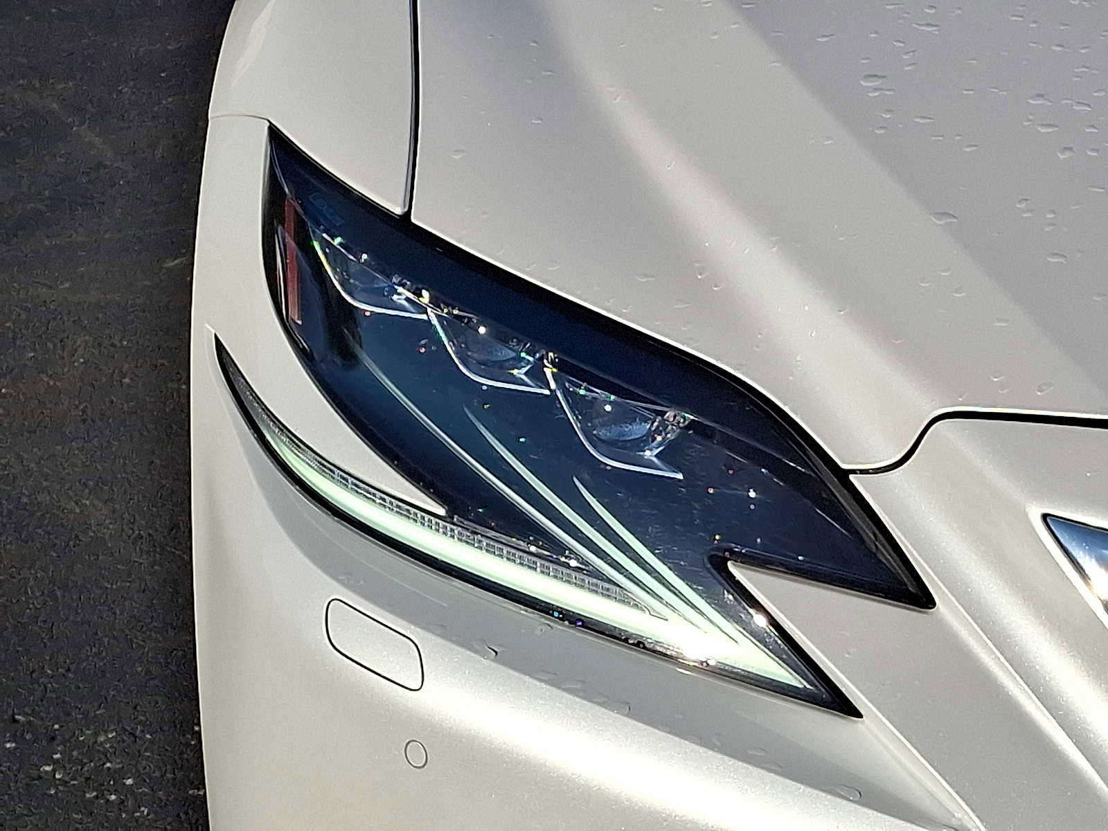 Used 2020 Lexus LS 500 image 9