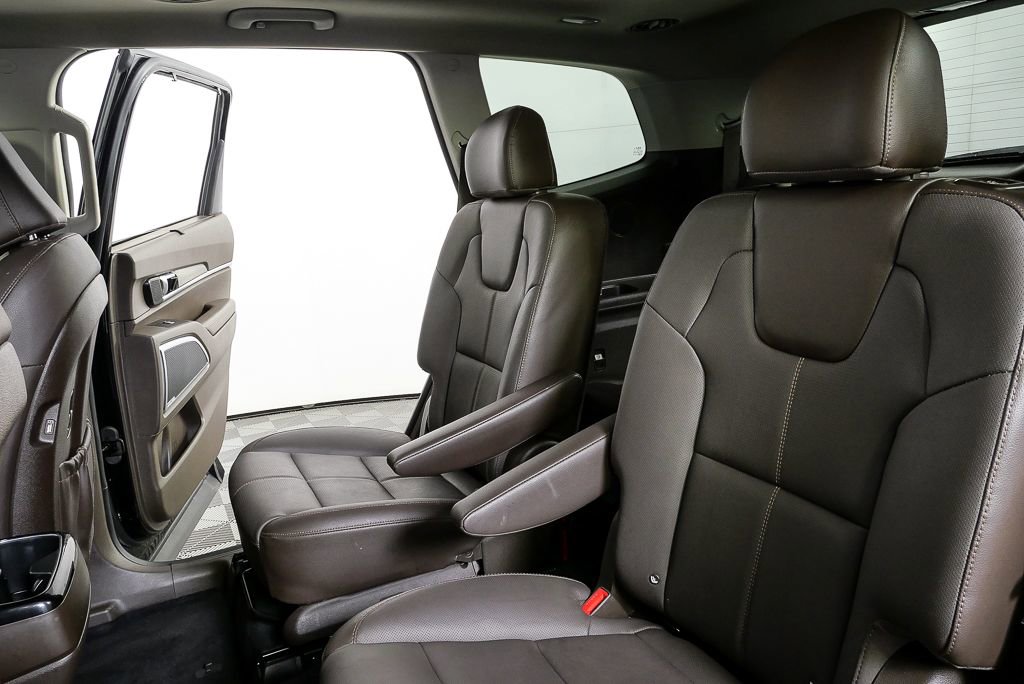 Used 2022 Kia Telluride SX w/ Nightfall Edition Package image 21