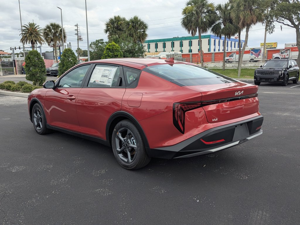 New 2026 Kia K4 FWD image 6
