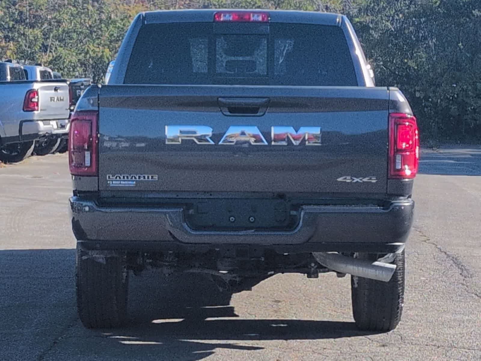 New 2026 RAM 2500 Laramie AWD/4WD image 7