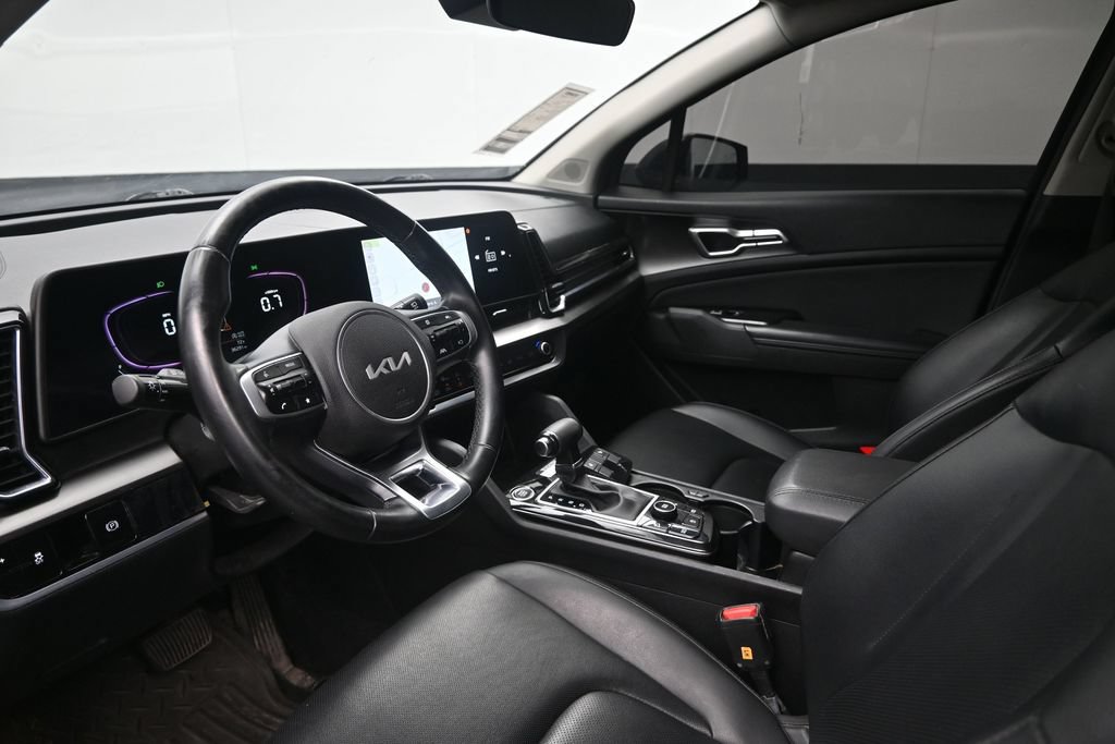 Used 2023 Kia Sportage EX FWD image 21