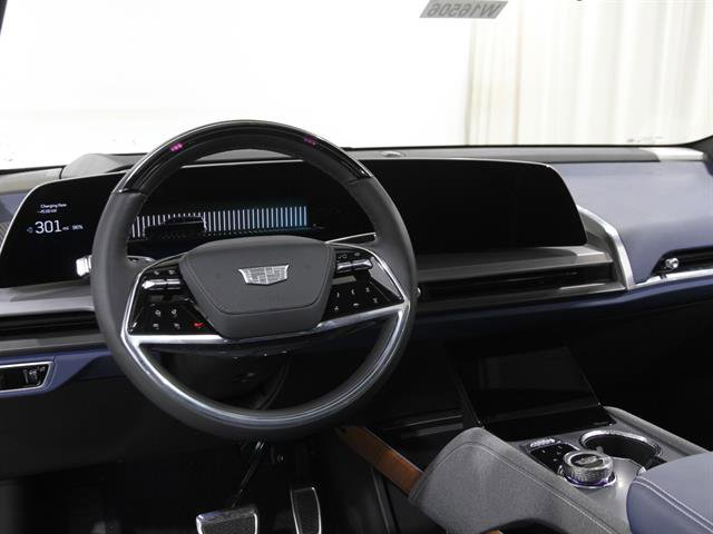 New 2026 Cadillac Vistiq Premium Luxury image 7