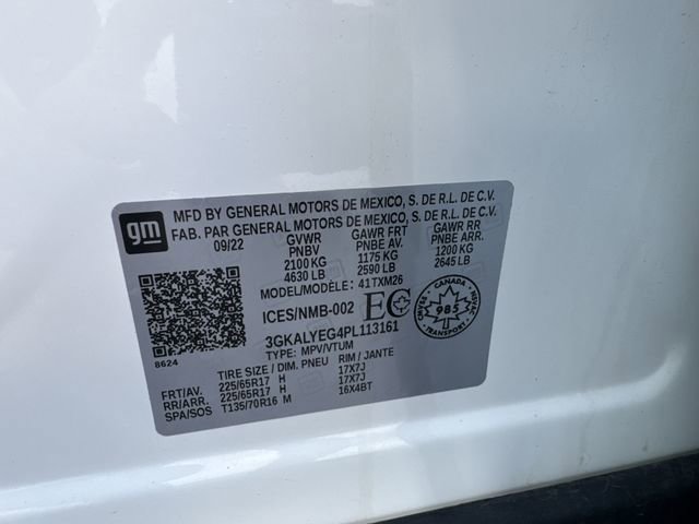 Used 2023 GMC Terrain AT4 image 34