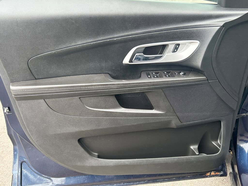 Used 2017 Chevrolet Equinox LS FWD image 17