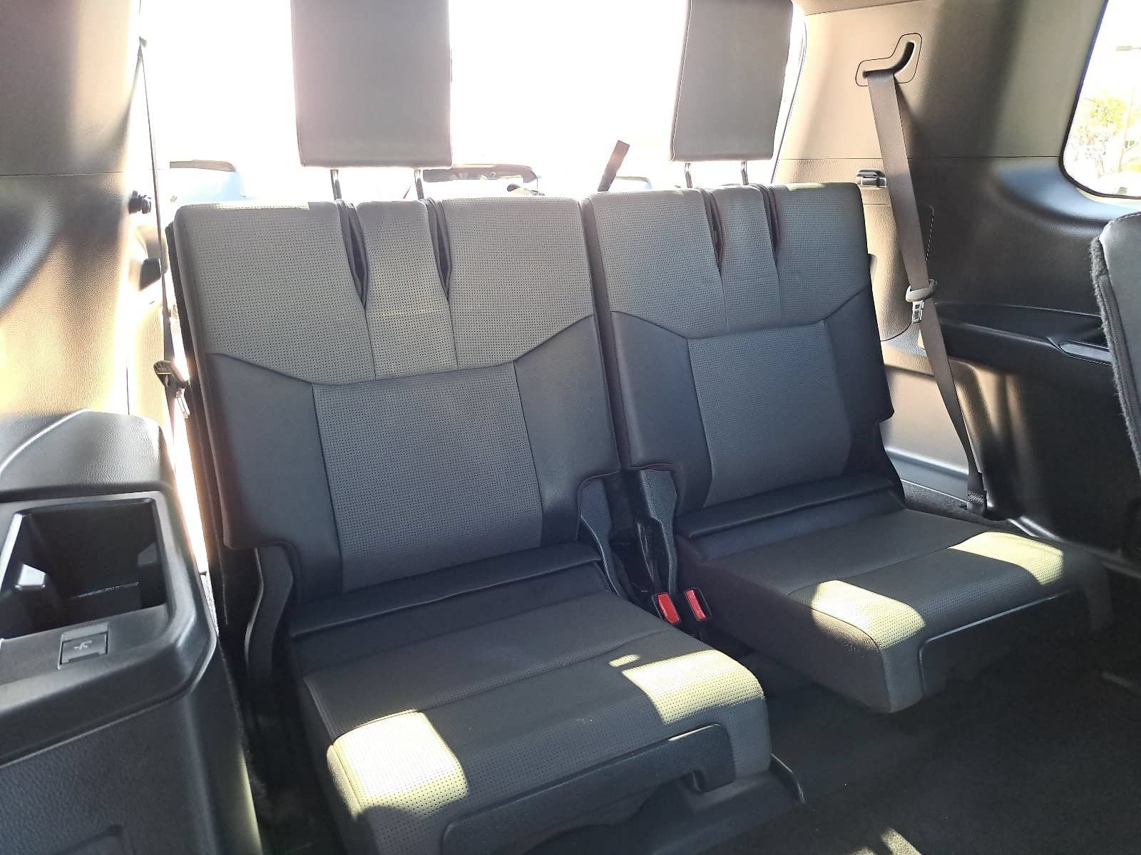 Used 2024 Lexus GX 550 w/ Cold Area Package AWD/4WD image 12
