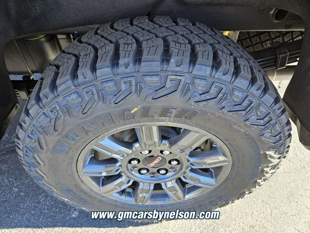 New 2026 GMC Sierra 1500 AT4X image 9