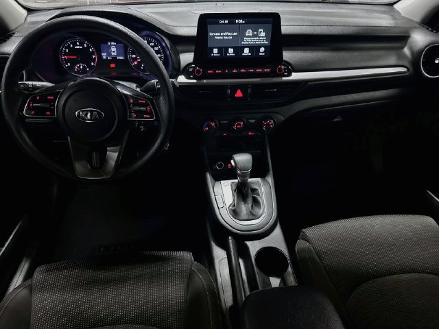 Used 2020 Kia Forte LXS FWD image 21