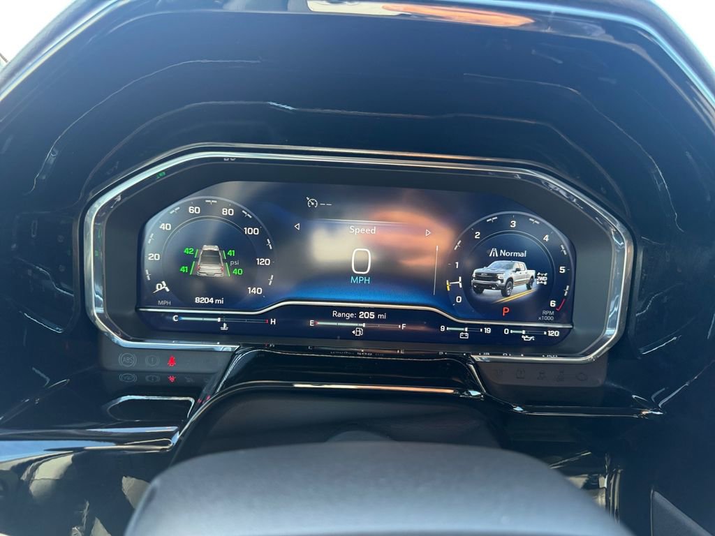 Used 2024 Chevrolet Silverado 1500 LT Trail Boss w/ Convenience Package II image 14