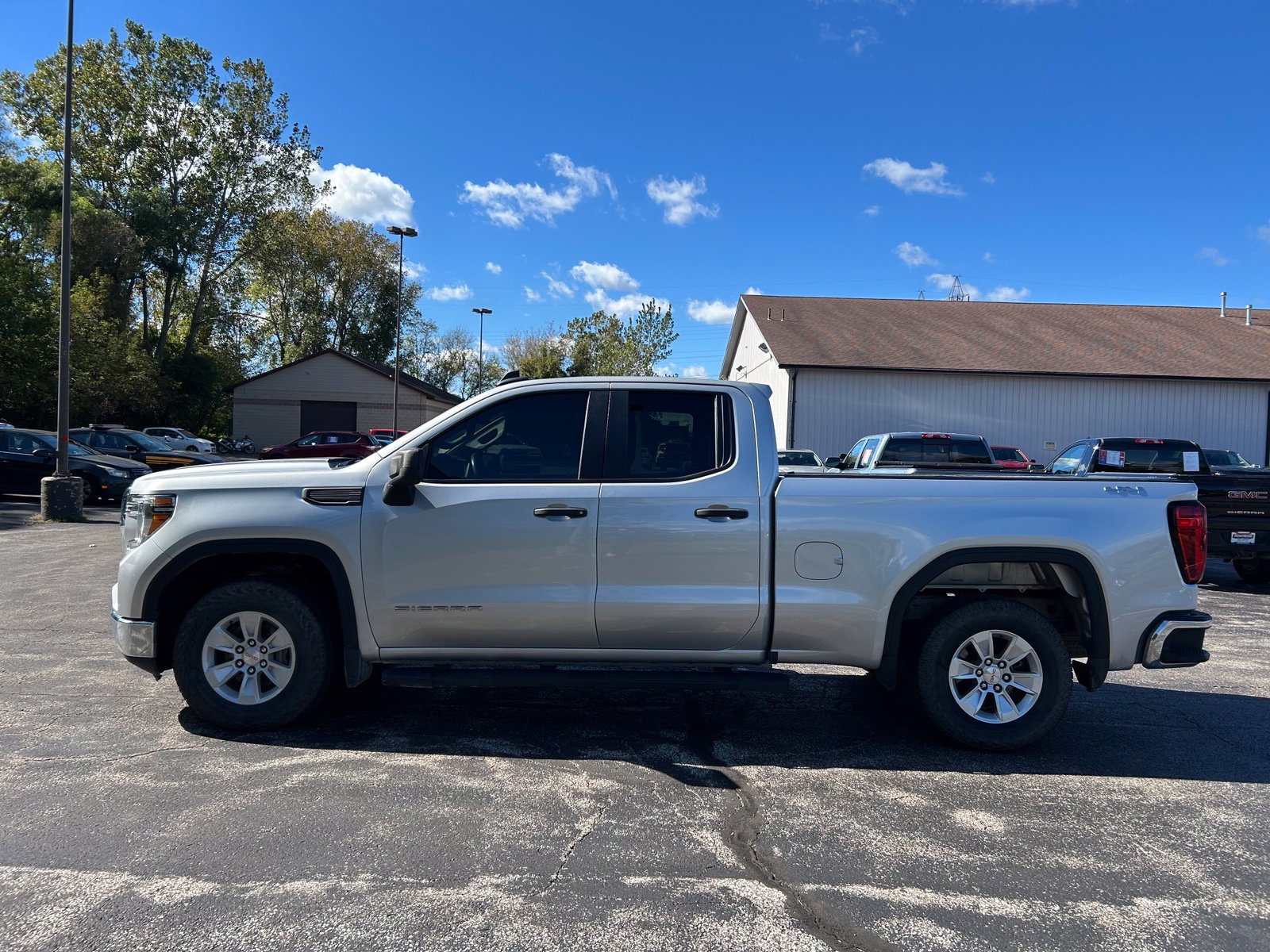 Used 2019 GMC Sierra 1500 4x4 Double Cab w/ Convenience Package image 2