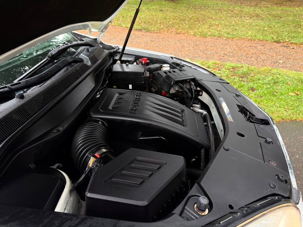 Used 2015 Chevrolet Equinox LS image 58