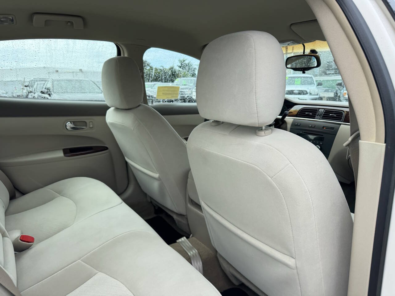 Used 2007 Buick LaCrosse CX FWD image 28