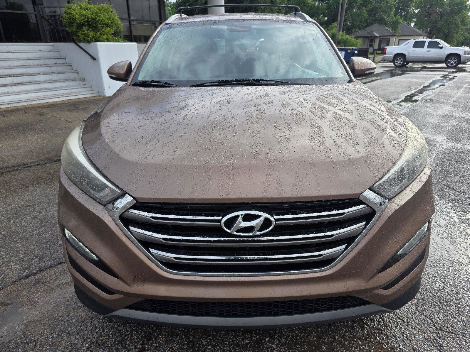 Used 2016 Hyundai Tucson Limited FWD image 2