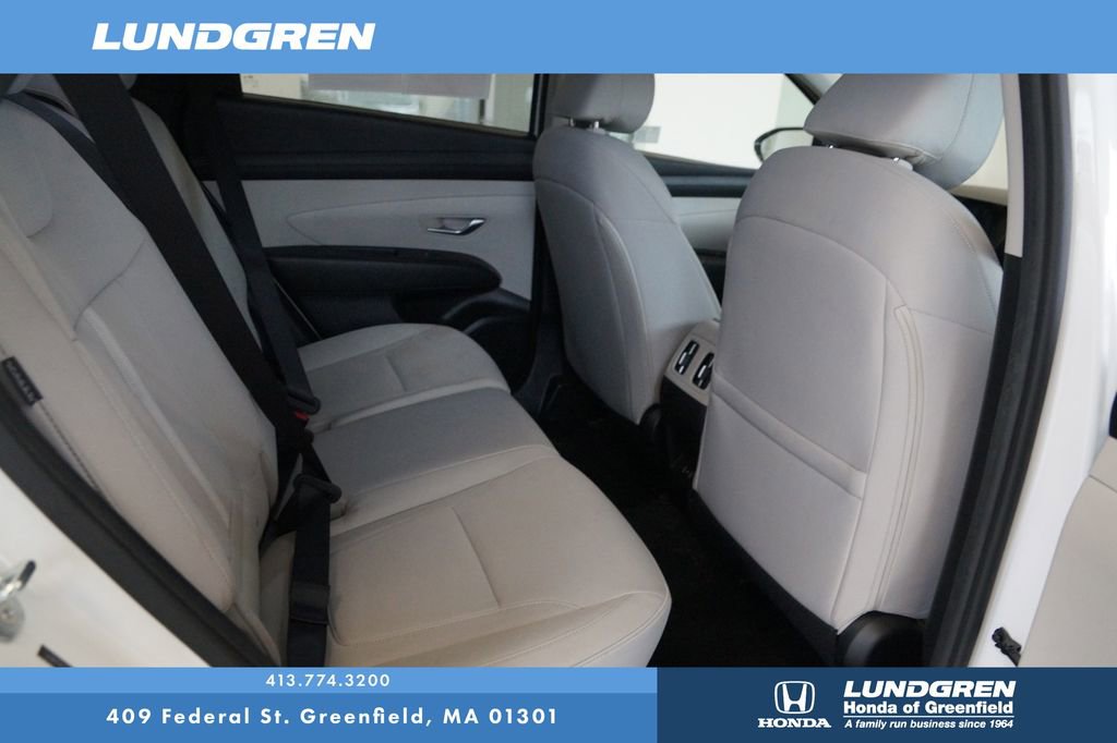 Used 2025 Hyundai Tucson SEL AWD/4WD image 32