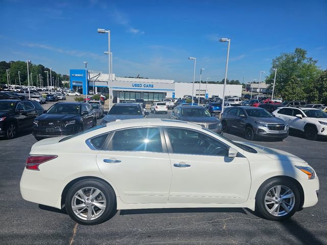 Used 2014 Nissan Altima 2.5 SL w/ Technology Package FWD image 6