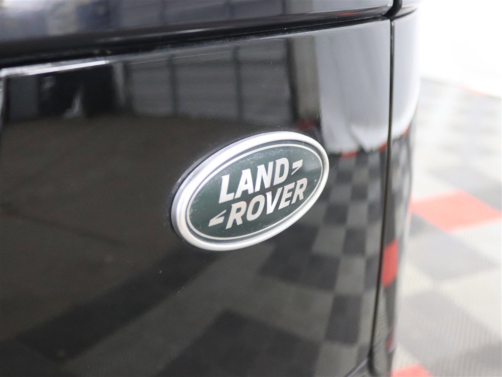 Used 2020 Land Rover Range Rover Velar R-Dynamic HSE image 8