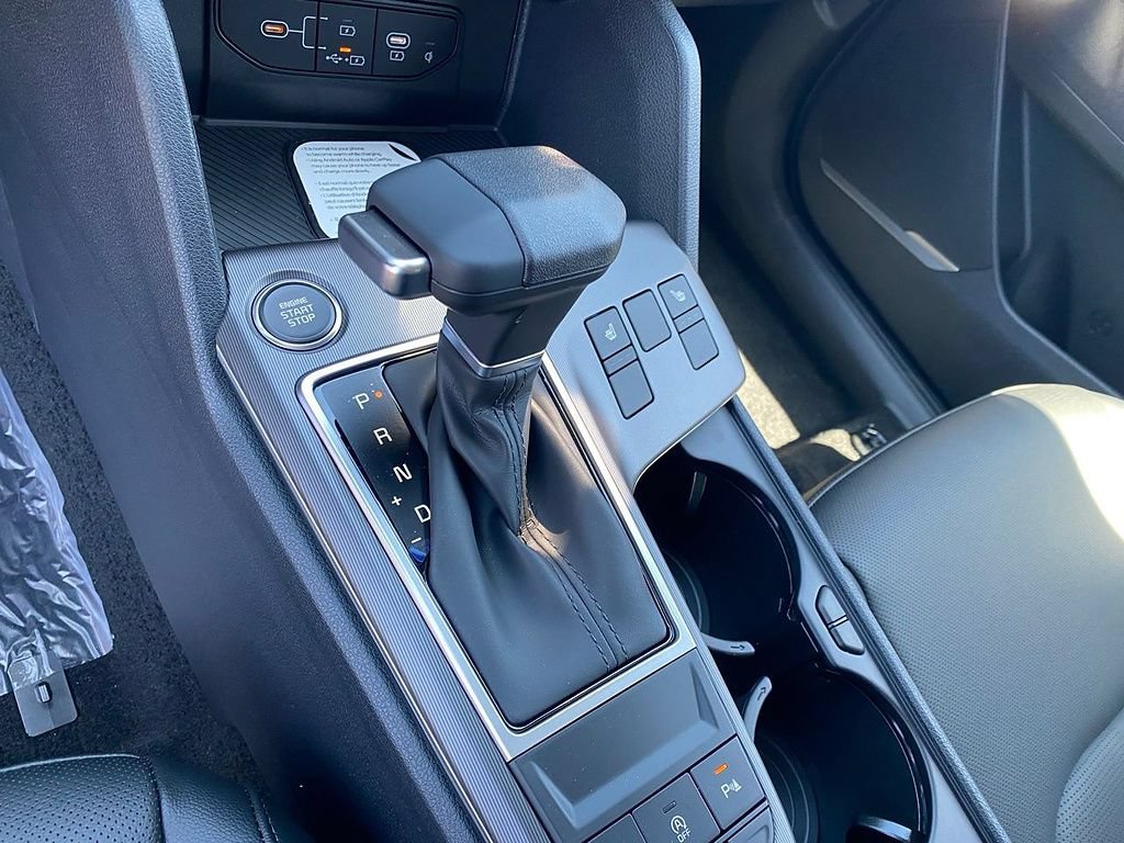 New 2026 Kia Sportage EX FWD image 19