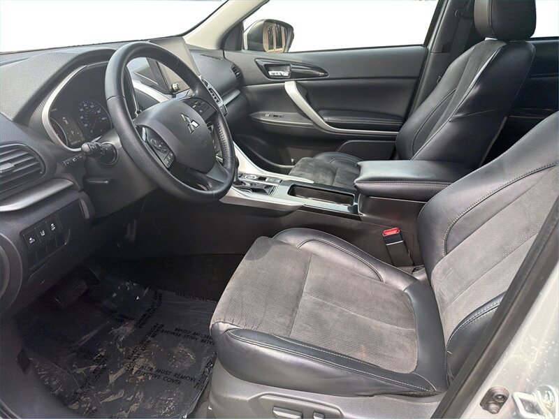 Used 2022 Mitsubishi Eclipse Cross SEL AWD/4WD image 10