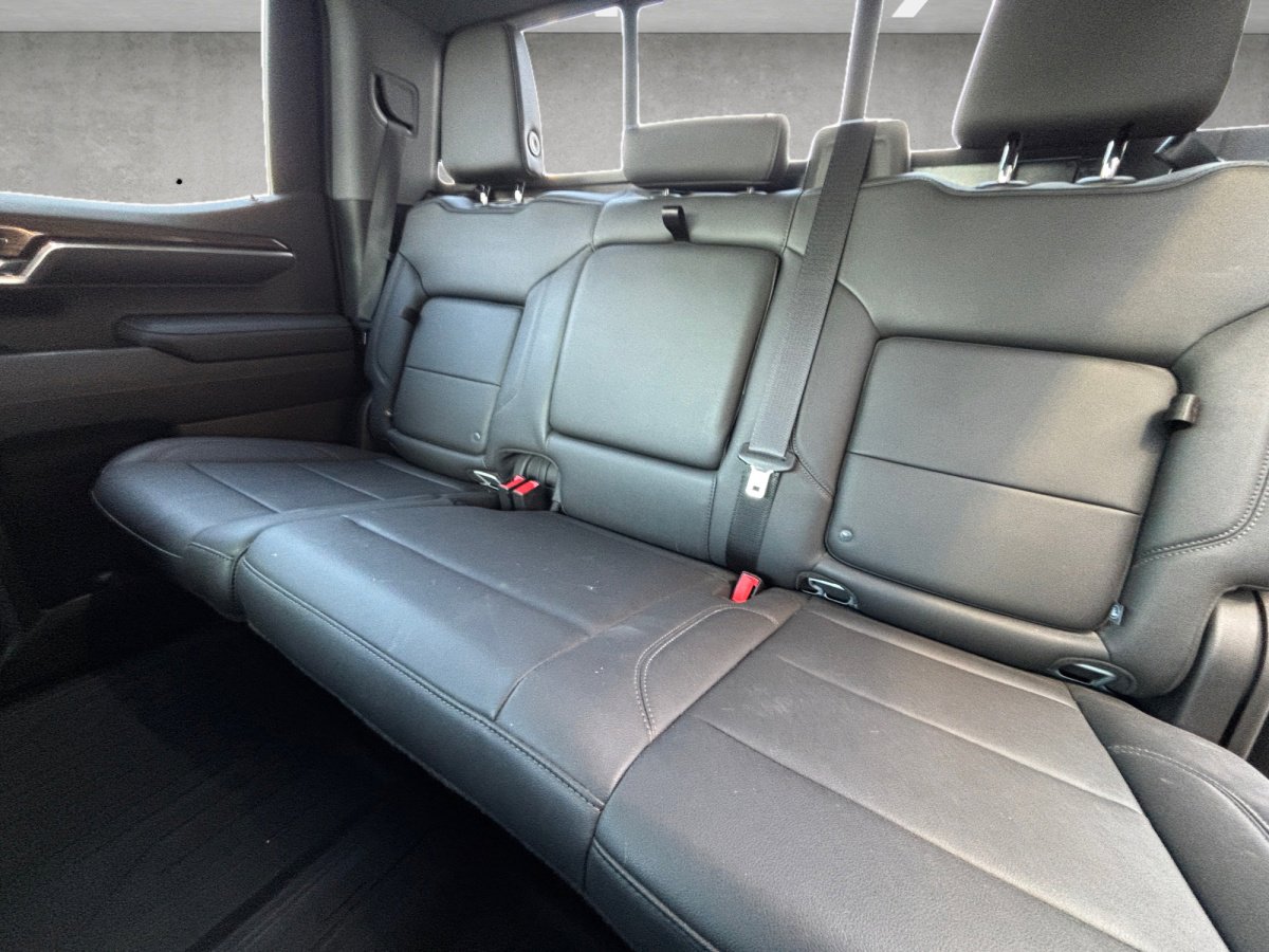 Used 2022 GMC Sierra 1500 Elevation w/ Elevation Premium Package image 27