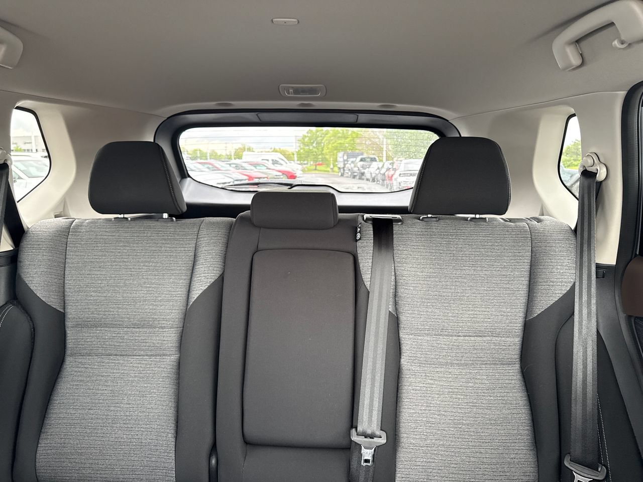 Used 2023 Nissan Rogue SV AWD/4WD image 23