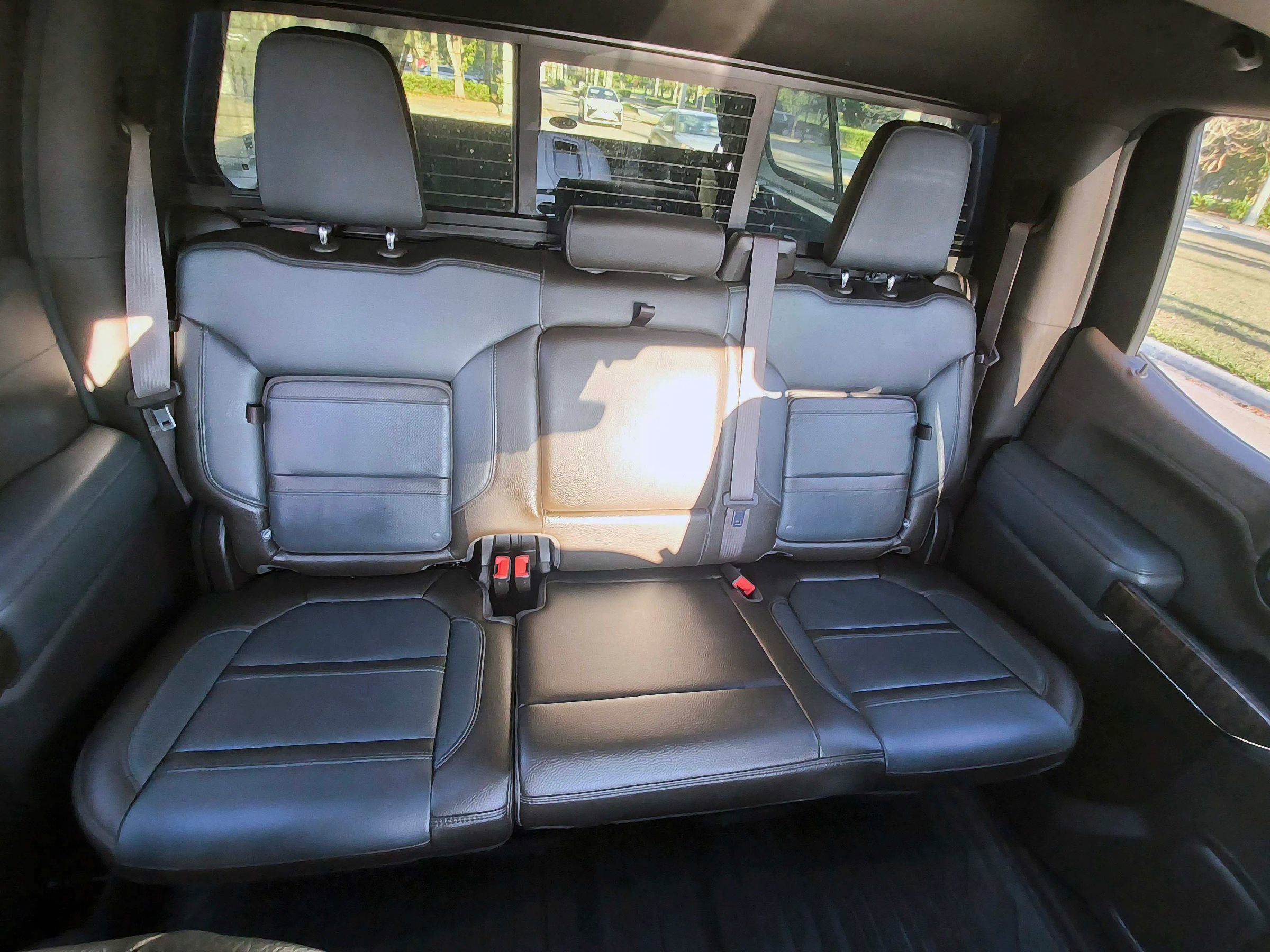 Used 2019 GMC Sierra 1500 Denali w/ Technology Package AWD/4WD image 10