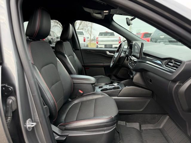 Certified 2024 Ford Escape ST-Line Select w/ Tech Pack #1 image 18