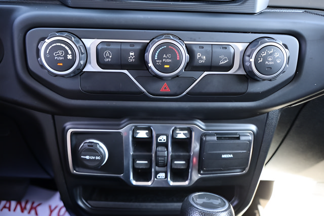 Used 2020 Jeep Wrangler Unlimited Sport S AWD/4WD image 31