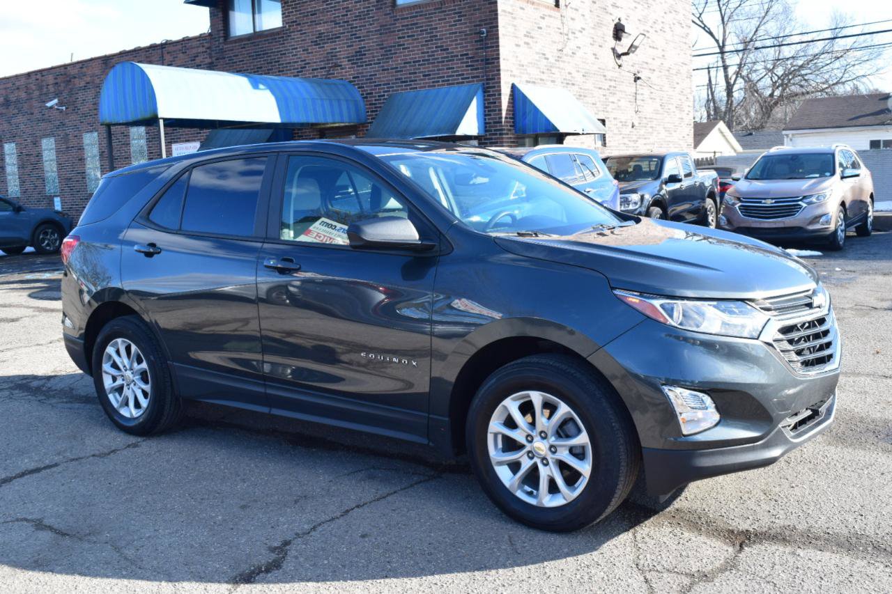 Used 2020 Chevrolet Equinox LS w/ LS Convenience Package image 6