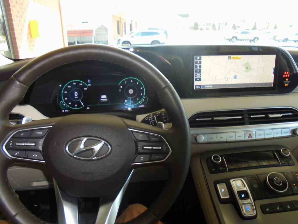 Used 2020 Hyundai Palisade Limited FWD image 6
