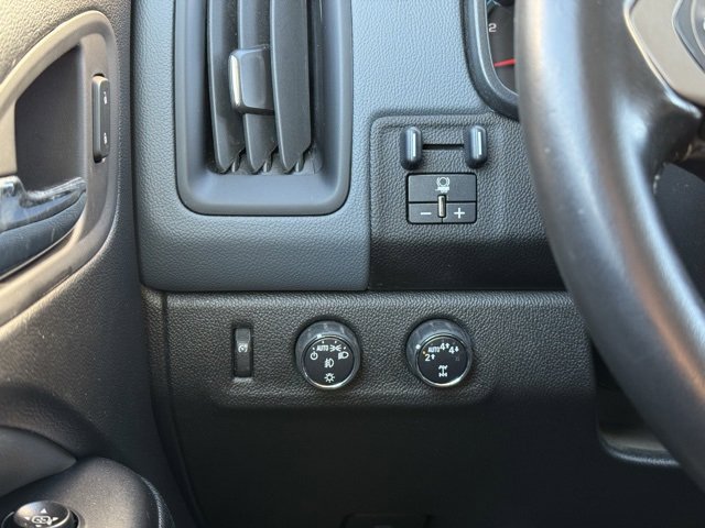 Used 2017 Chevrolet Colorado Z71 image 32