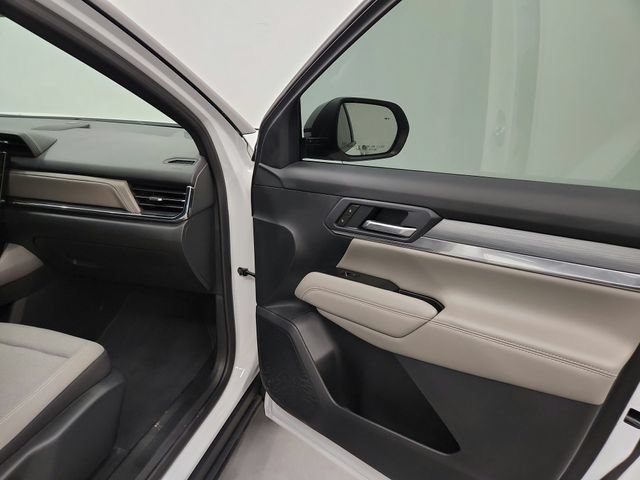 Used 2026 GMC Terrain Elevation w/ Black Edition AWD/4WD image 26