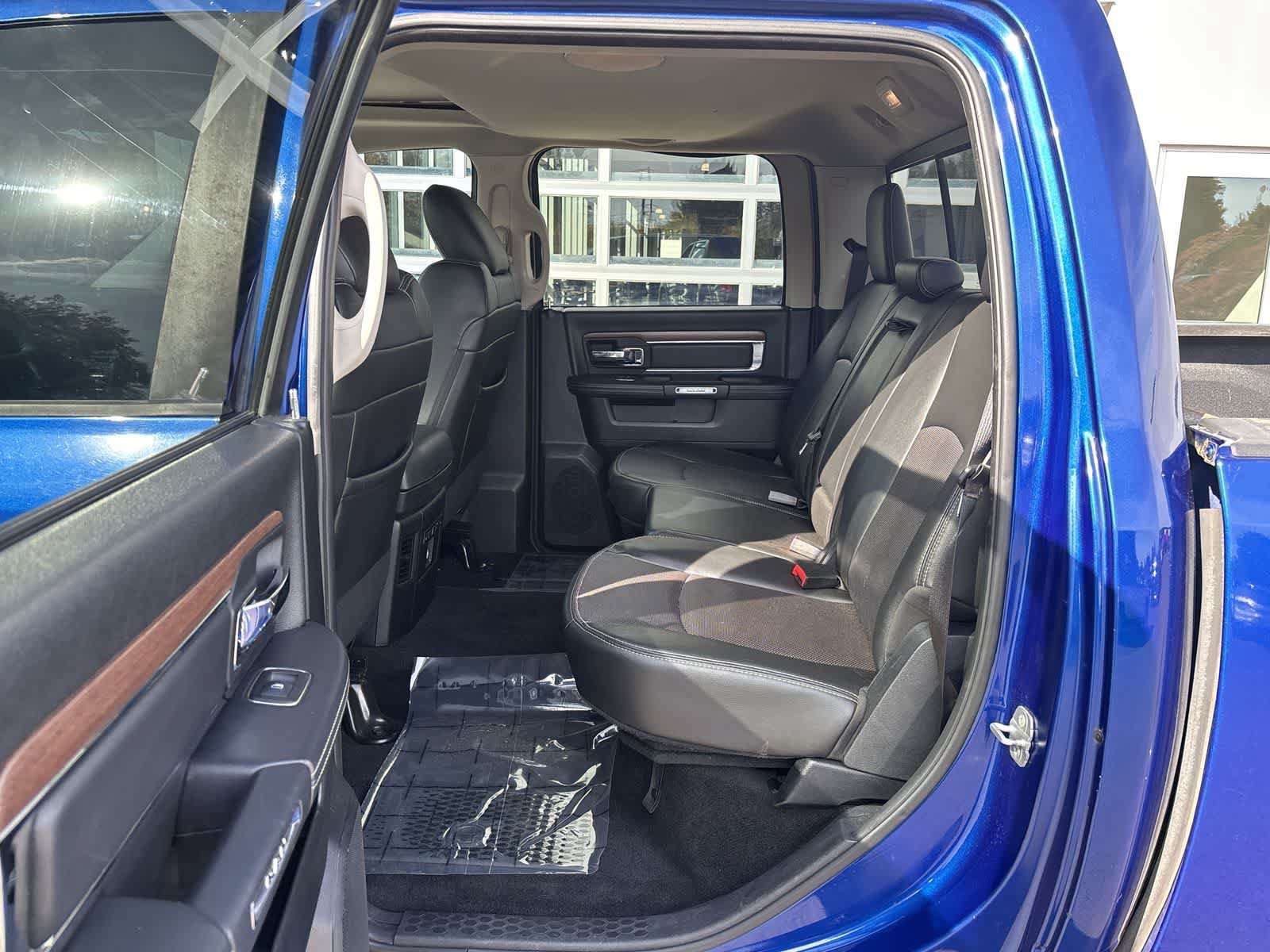 Used 2014 RAM 1500 Laramie w/ Trailer Tow Group AWD/4WD image 11