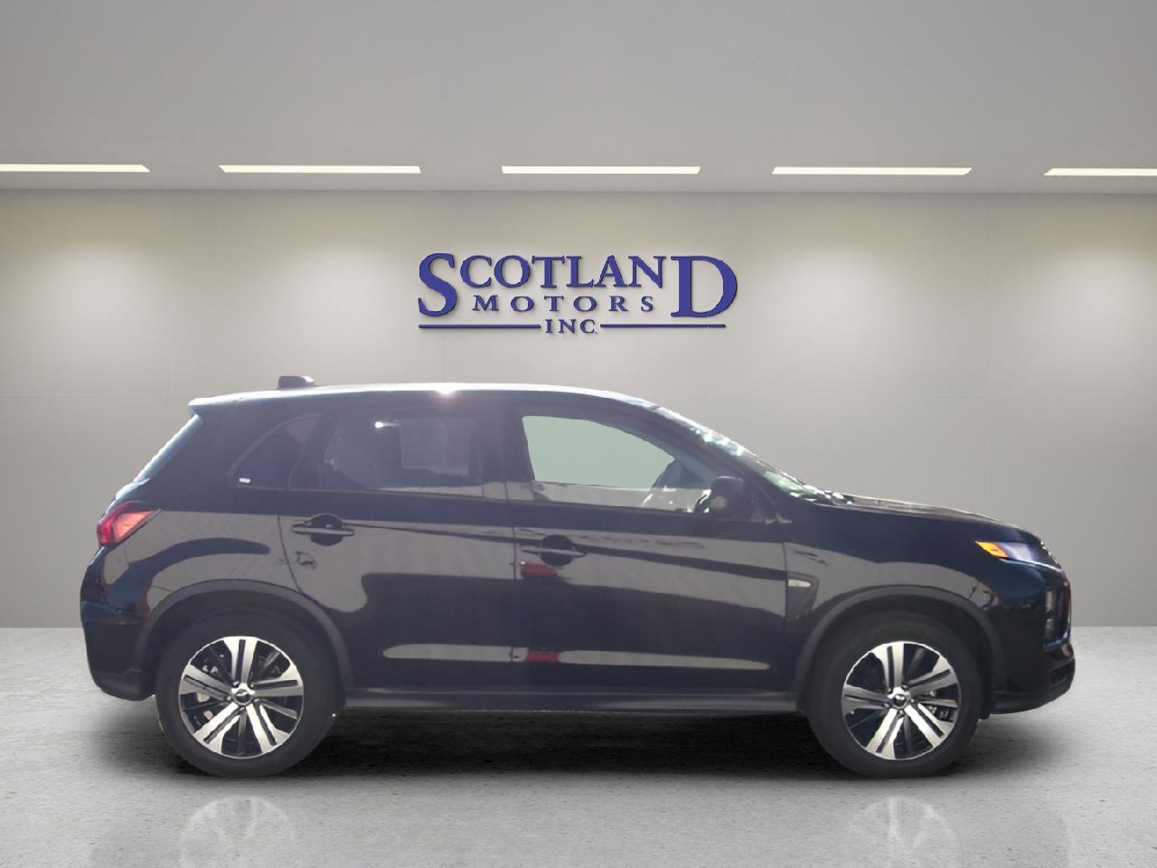 Used 2025 Mitsubishi Outlander Sport ES image 5