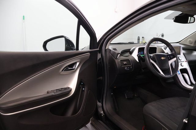 Used 2012 Chevrolet Volt FWD image 8