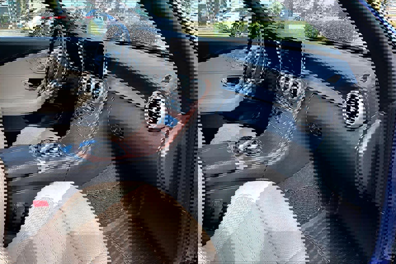 Used 2020 Mercedes-Benz C 43 AMG 4MATIC Cabriolet image 18