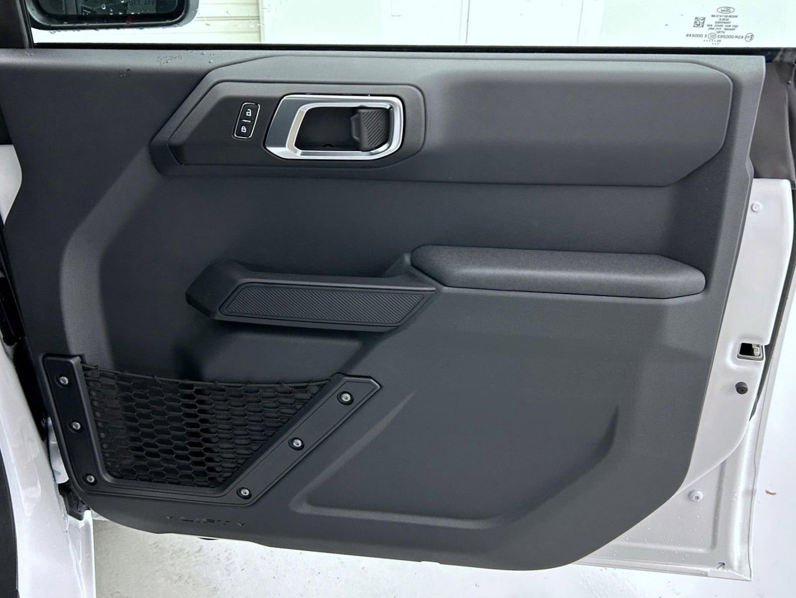 New 2025 Ford Bronco 4-Door image 16