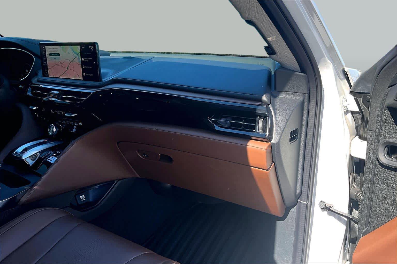 Used 2025 Acura MDX SH-AWD w/ Technology Package image 19
