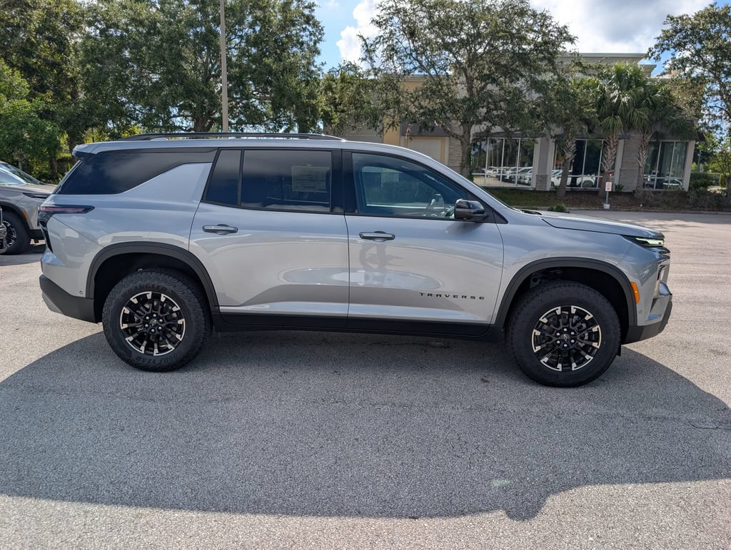 New 2026 Chevrolet Traverse Z71 w/ Enhanced Driving Package AWD/4WD image 10