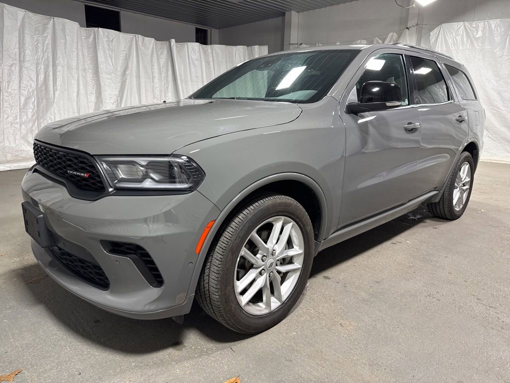 Used 2025 Dodge Durango GT image 3