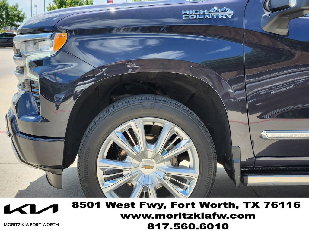 Used 2023 Chevrolet Silverado 1500 High Country w/ High Country Premium Package AWD/4WD image 8