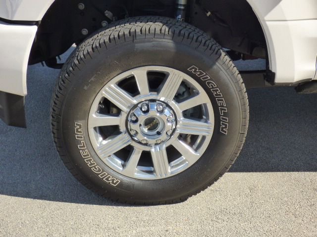 Used 2019 Ford F350 Limited w/ FX4 Off-Road Package AWD/4WD image 9