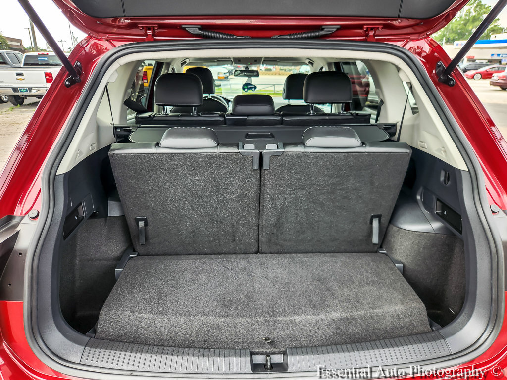 Used 2021 Volkswagen Tiguan SEL FWD image 19