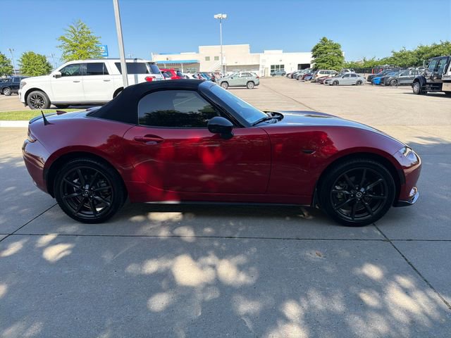 Used 2016 MAZDA MX-5 Miata Club RWD image 6