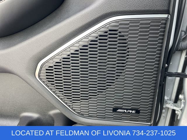 Used 2023 Jeep Grand Cherokee Summit w/ Luxury Tech Group V image 25