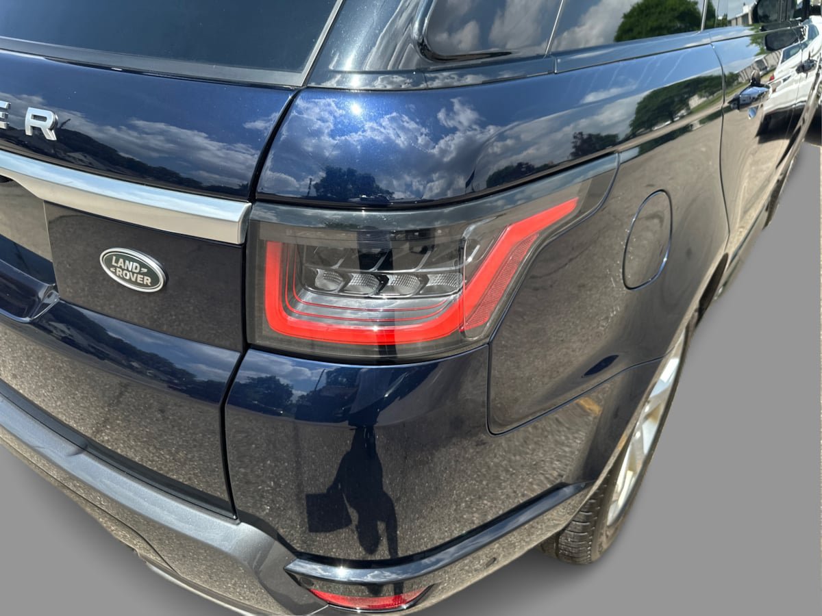 Used 2020 Land Rover Range Rover Sport HSE AWD/4WD image 33