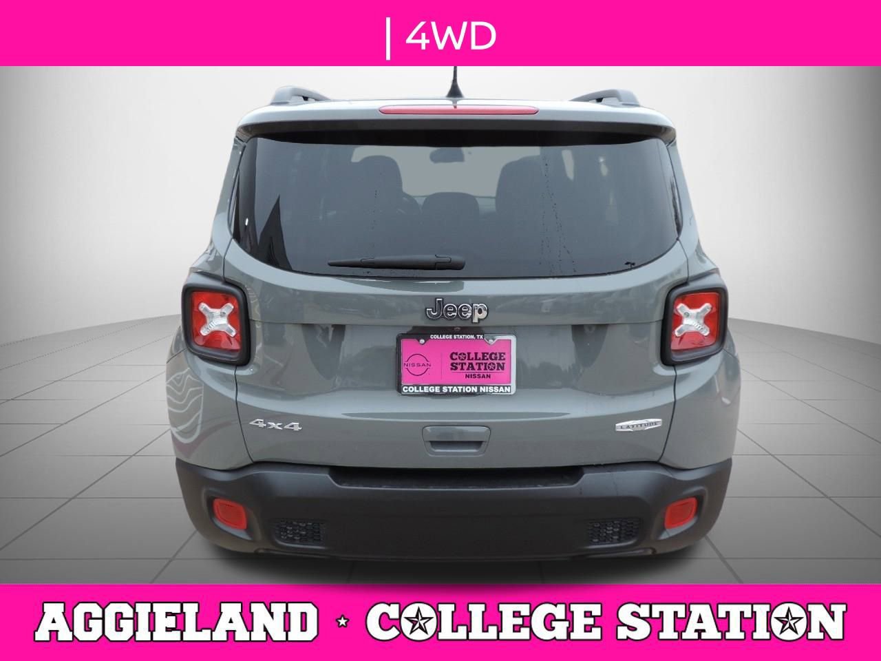 Used 2022 Jeep Renegade Latitude w/ Convenience Group image 5