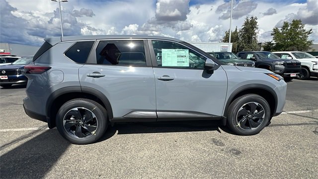 New 2026 Nissan Rogue SV image 3