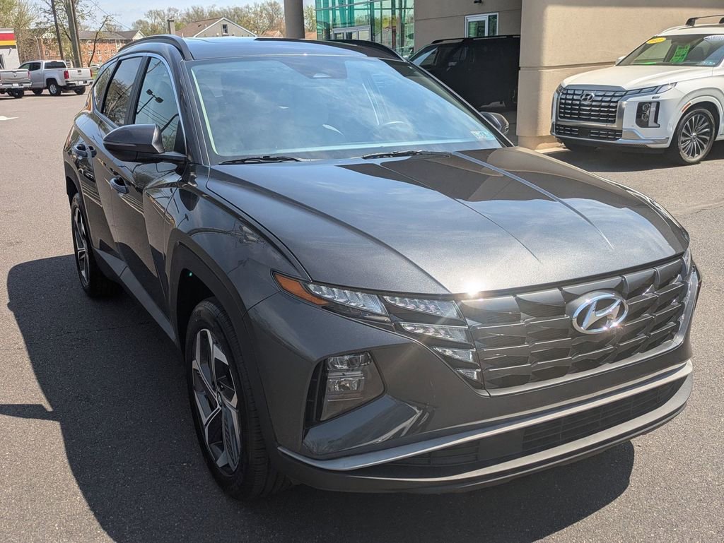 Used 2023 Hyundai Tucson SEL w/ Convenience Package AWD/4WD image 3