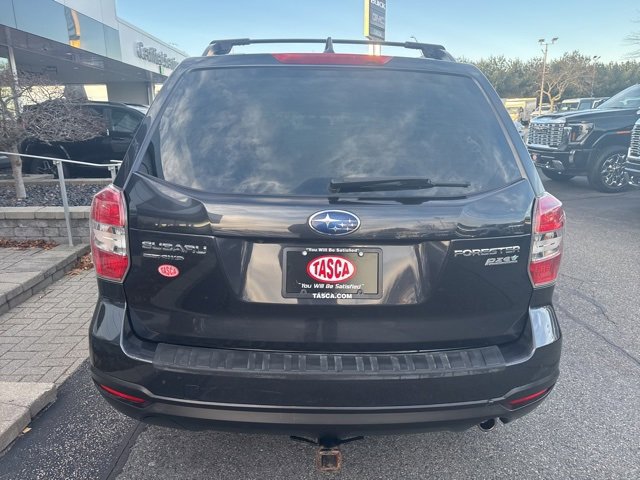 Used 2016 Subaru Forester 2.5i Premium w/ All-Weather Package image 8