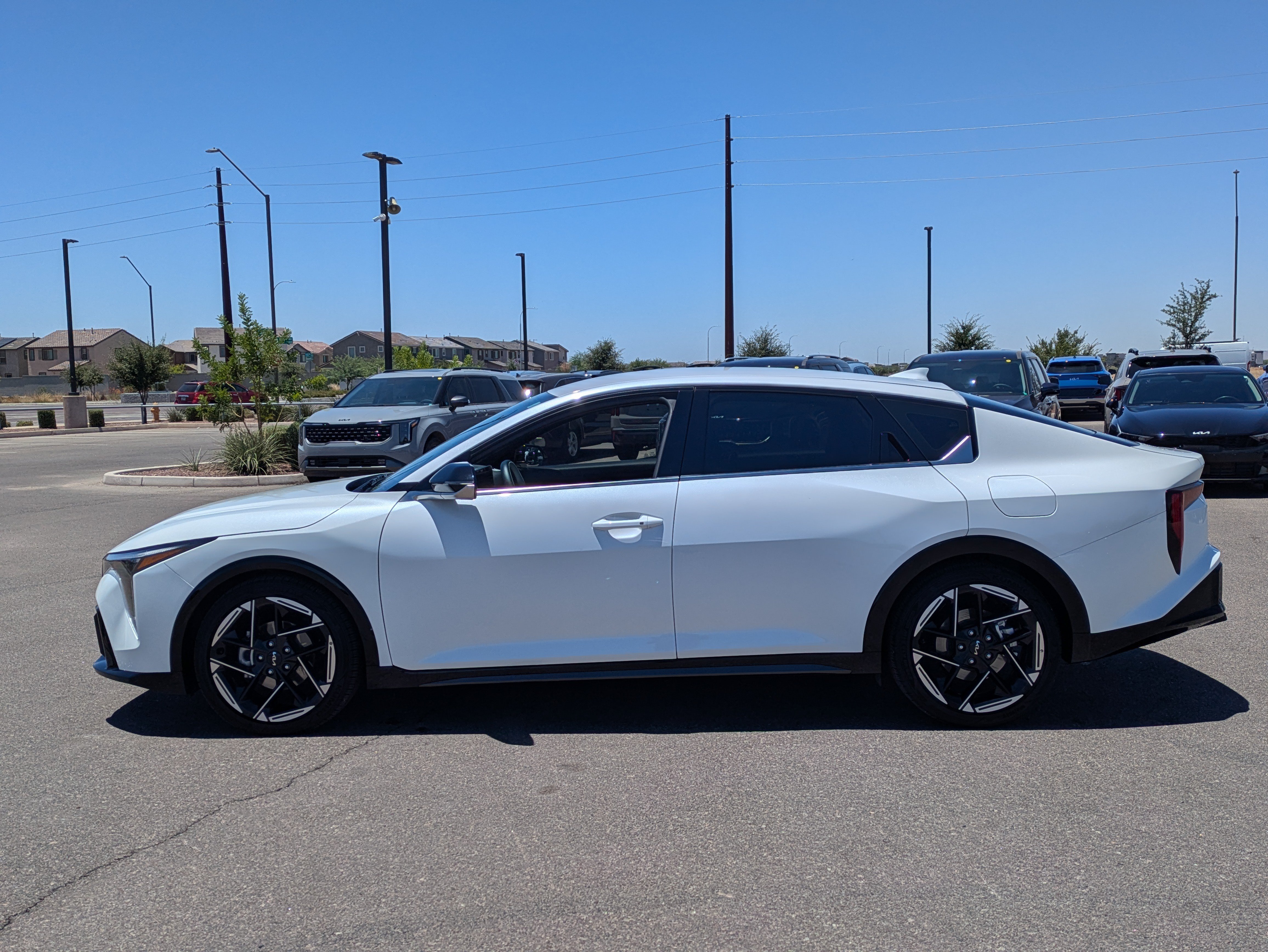 Certified 2025 Kia K4 GT-Line FWD image 2